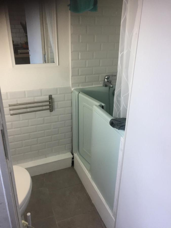 Apartmán Studette Tiny House De L Eglise 12 M2 Ault Exteriér fotografie