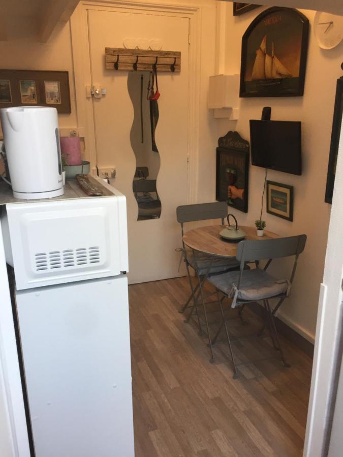 Apartmán Studette Tiny House De L Eglise 12 M2 Ault Exteriér fotografie