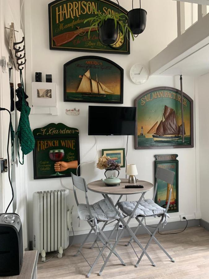 Apartmán Studette Tiny House De L Eglise 12 M2 Ault Exteriér fotografie